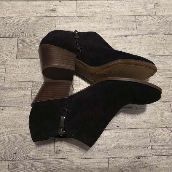 Franco Sarto Womens Size 6.5 M Black Suede Heeled Ankle Chelsea Boots Bootie - Picture 5 of 10